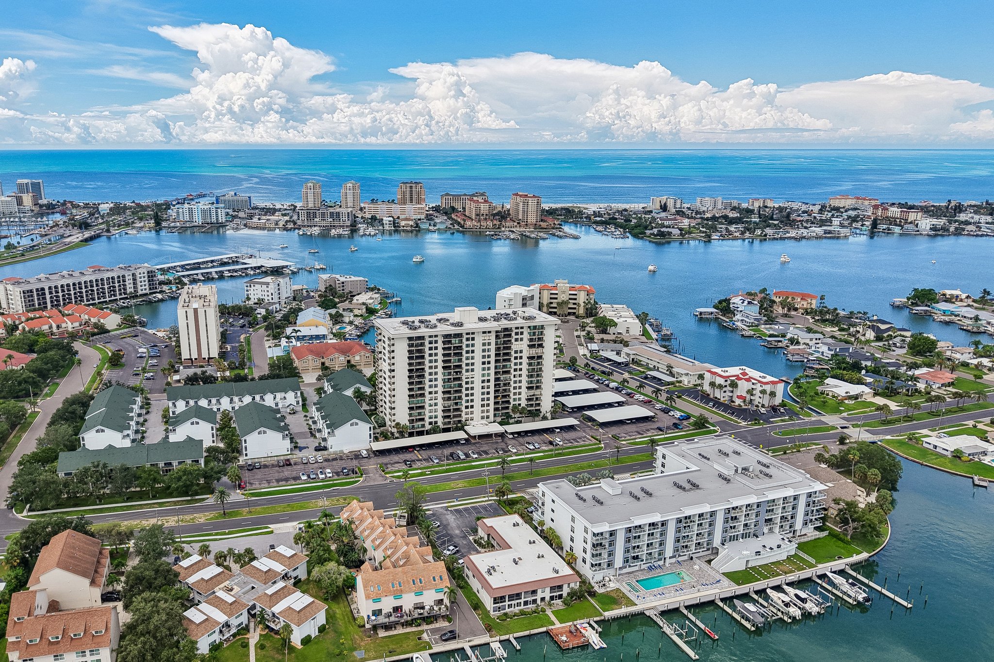 Island Way 509-S1009-032.jpg