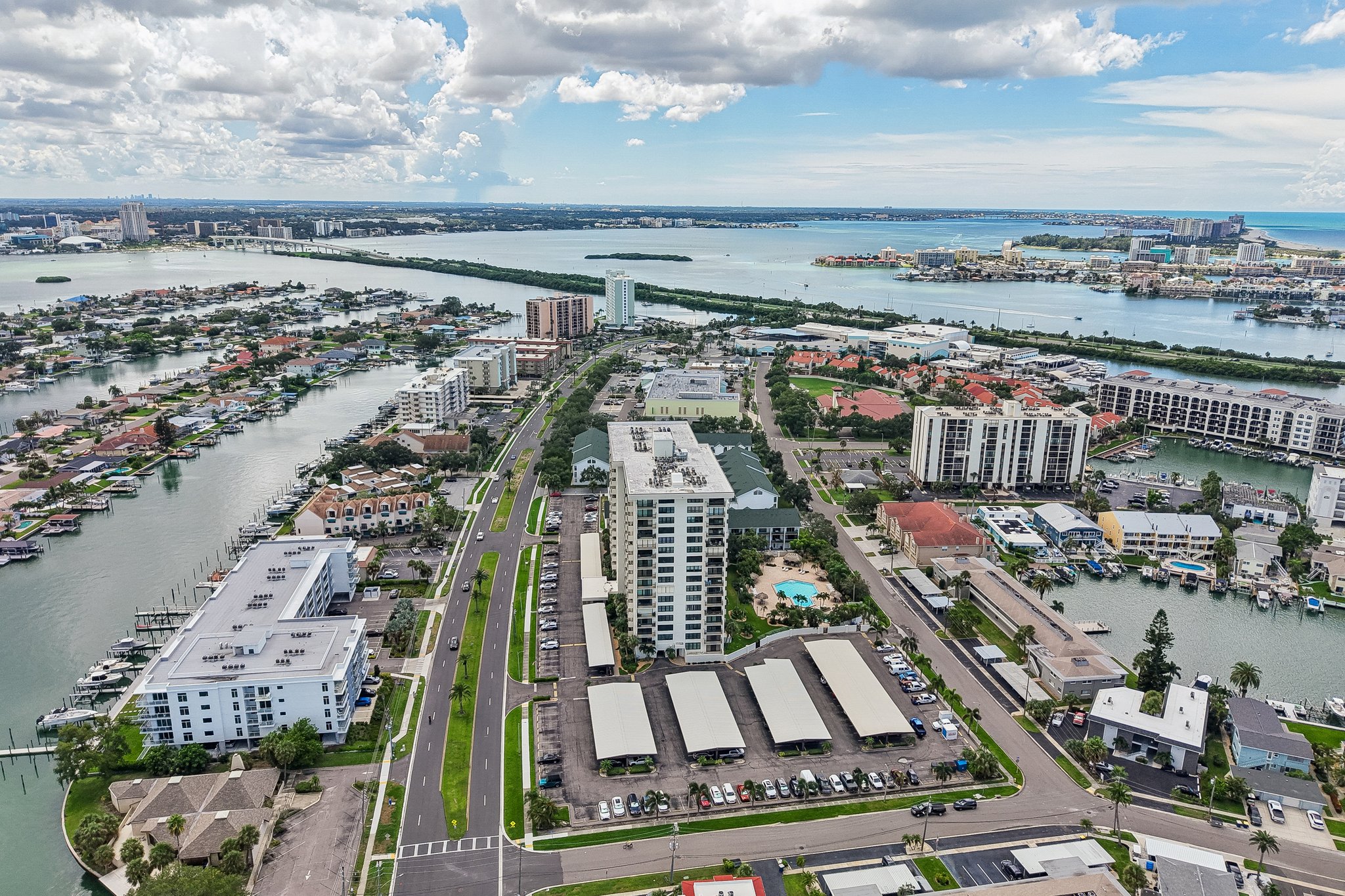 Island Way 509-S1009-036.jpg