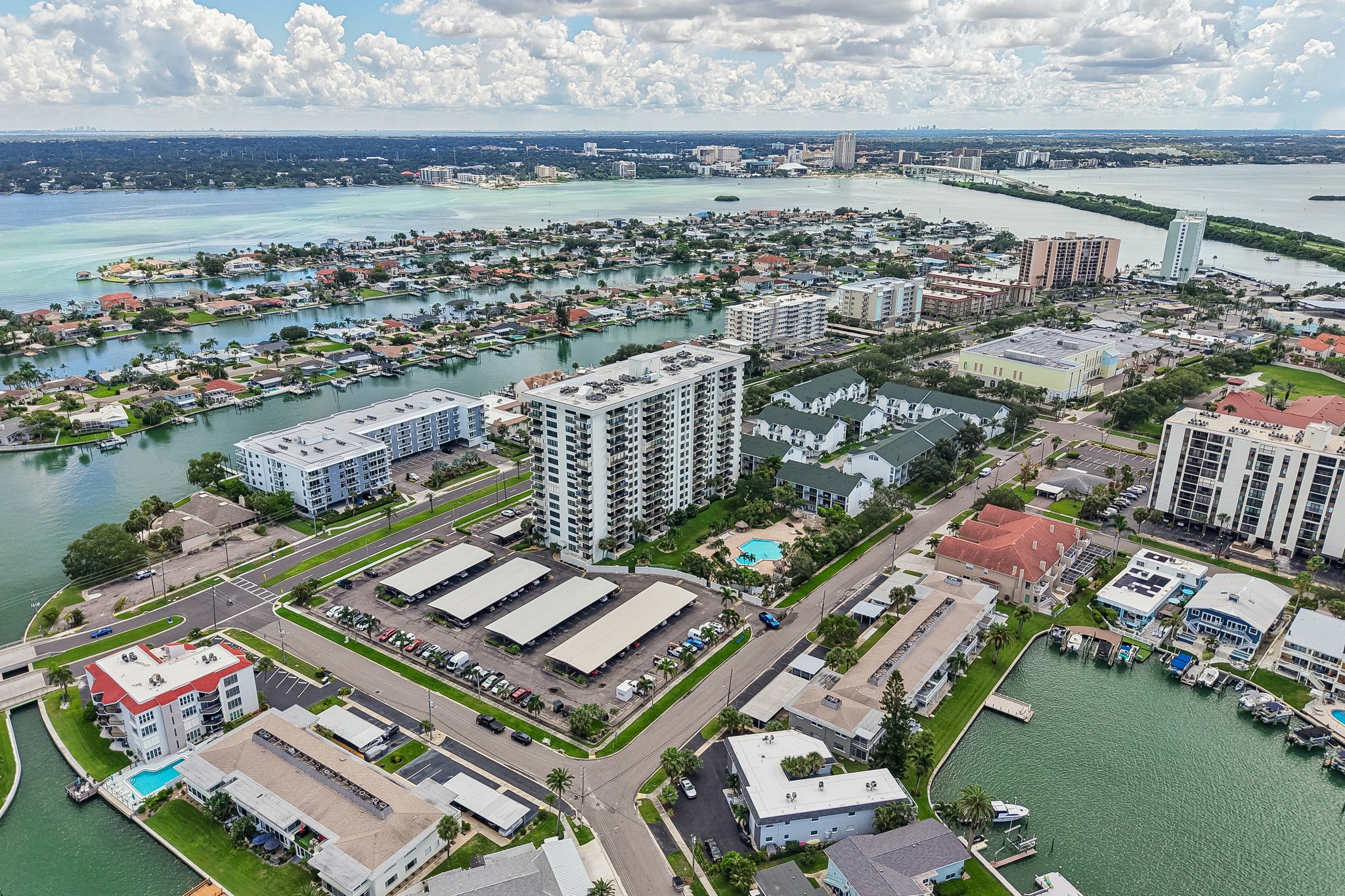 Island Way 509-S1009-037.jpg