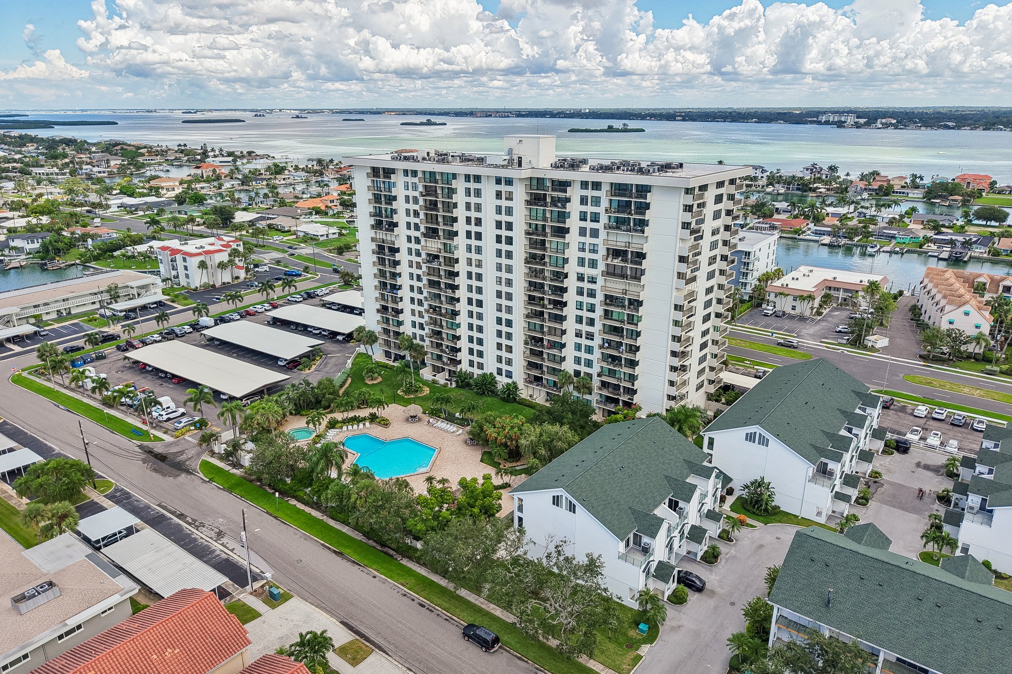 Island Way 509-S1009-041.jpg