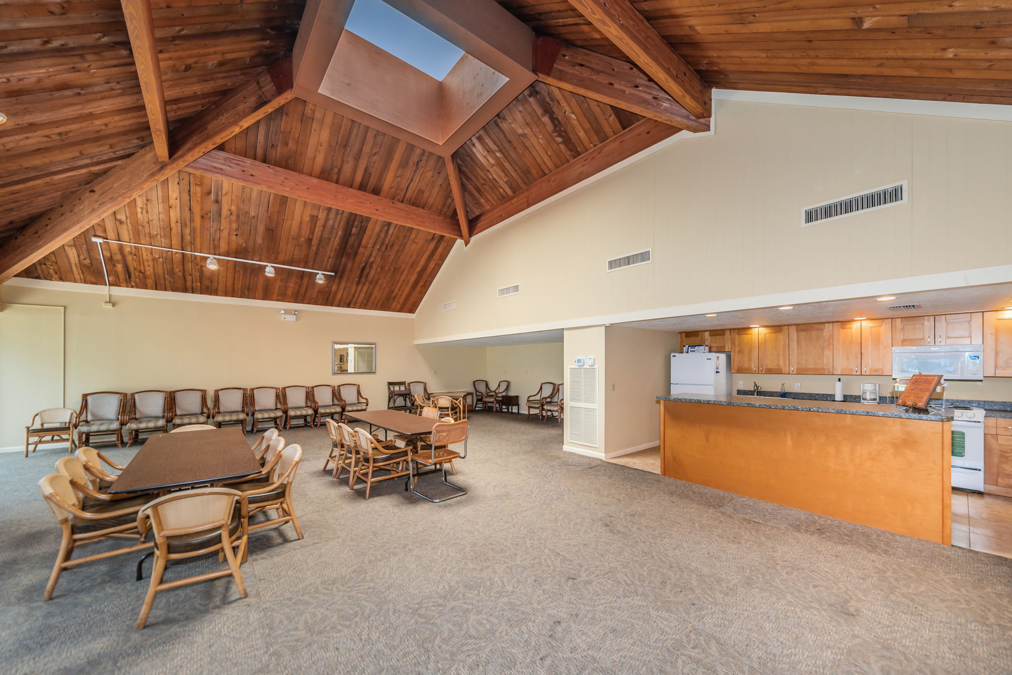26-Clubhouse