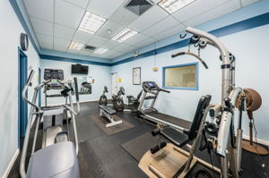 6-Fitness Center