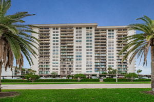 1a-Front Exterior
