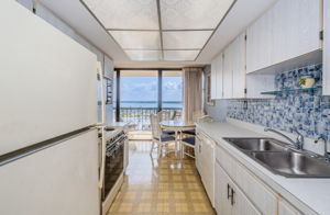 Kitchen 1A