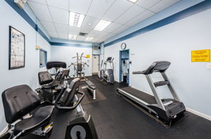 7-Fitness Center