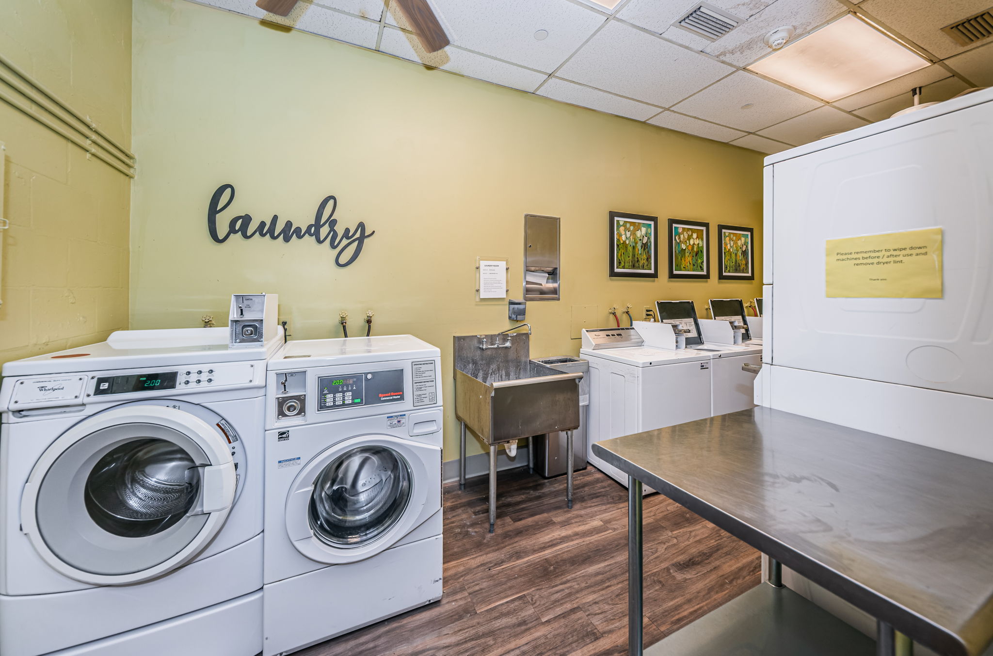 27-Community Laundry