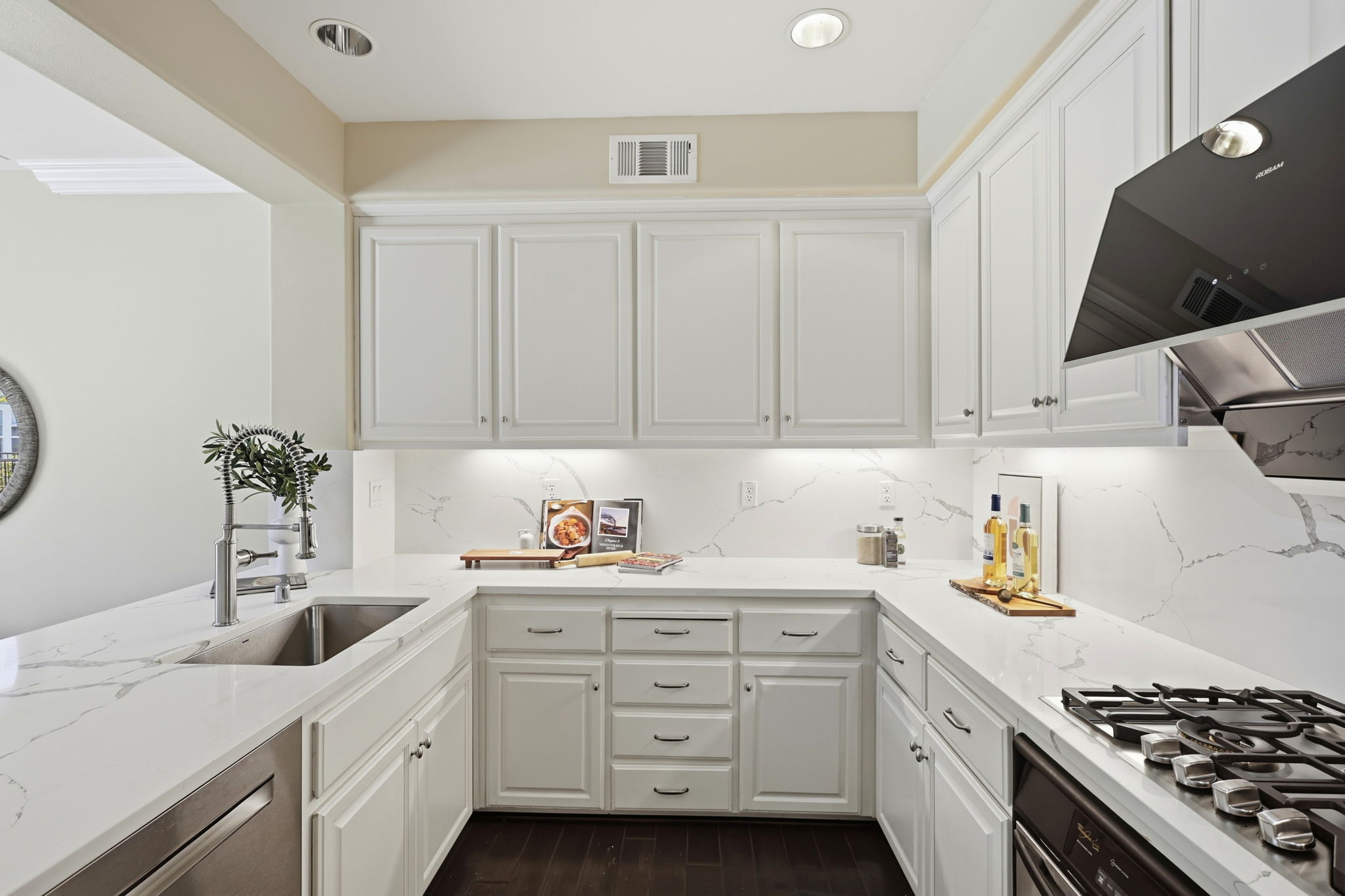 010_F8_400 Live Oak Way apt 401