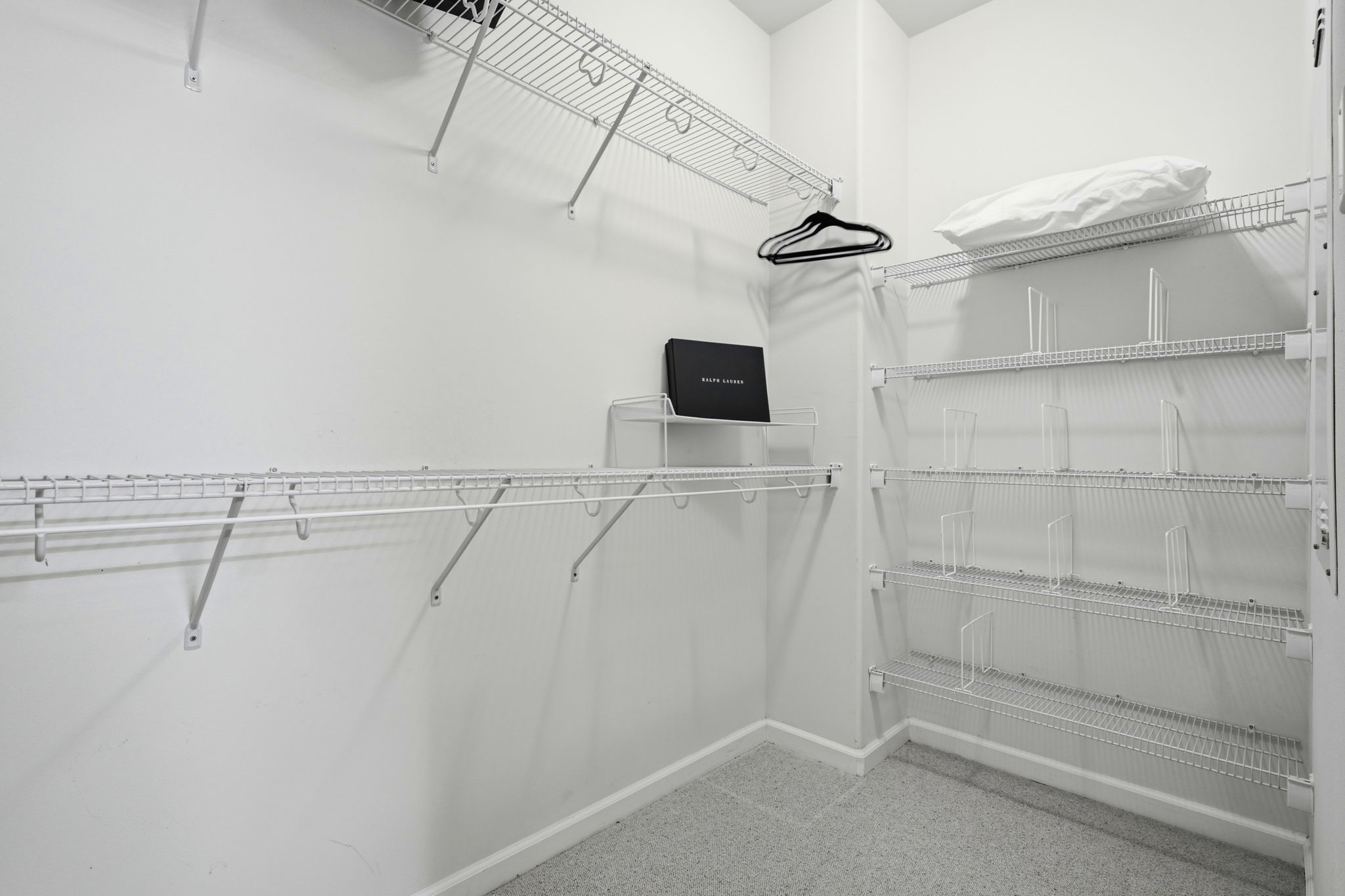 022_F8_400 Live Oak Way apt 401