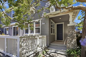 004_F8_400 Live Oak Way apt 401