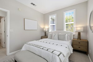018_F8_400 Live Oak Way apt 401
