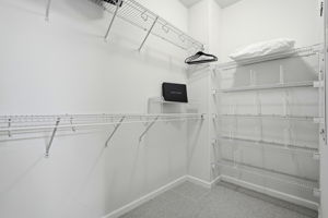 022_F8_400 Live Oak Way apt 401