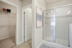 023_F8_400 Live Oak Way apt 401
