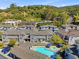 011_F8_AERIAL_400 Live Oak Way apt 401