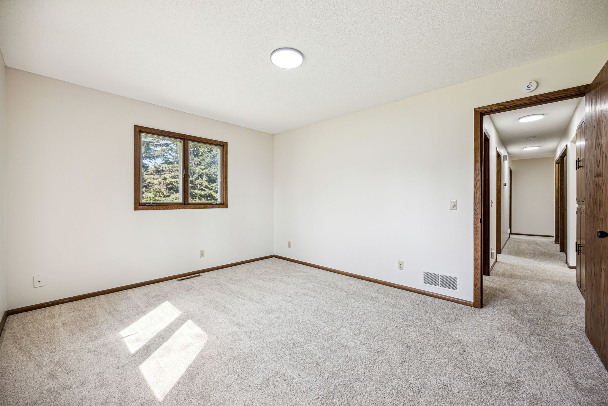 15_Interior