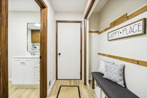 26_Interior