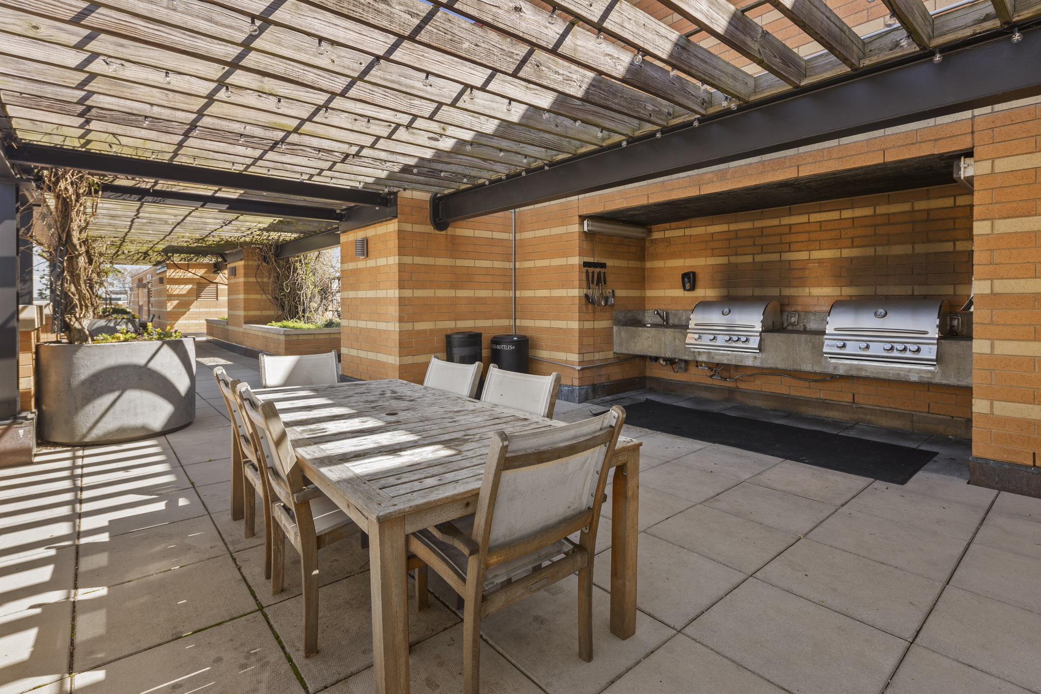 400 Massachusetts Avenue NW, 400 Massachusetts Ave NW, Washington, DC 20001, USA Photo 21