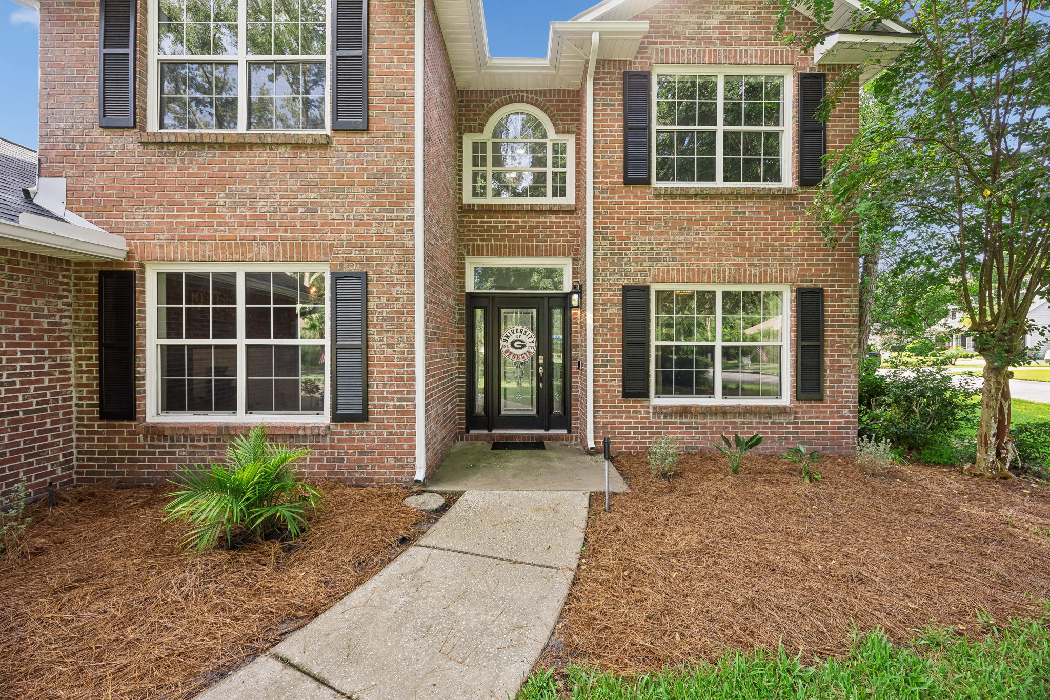 Front Entry Detail