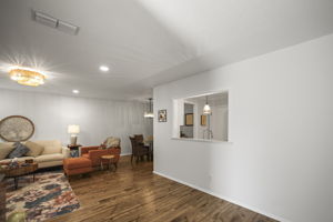 Front Entrance - 495A8593