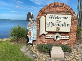 Community Sign Dunedin - DJI_20201009_110429_062