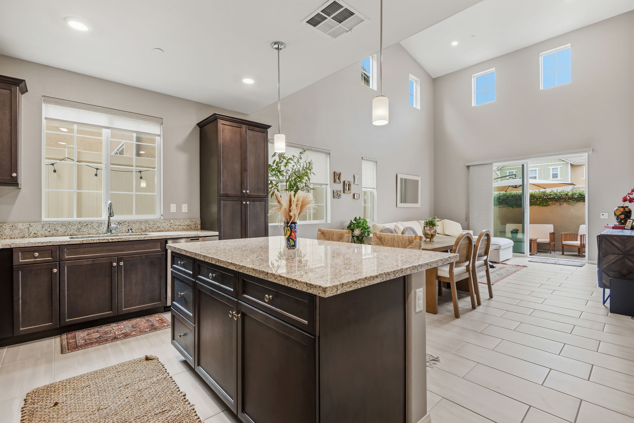 12-Kitchen