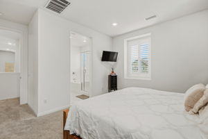 17-Primary Bedroom