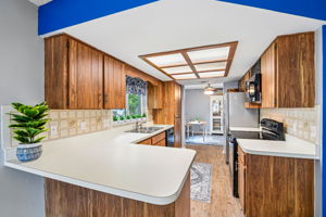 W Washington St-0306-013