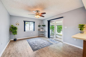 W Washington St-0306-025
