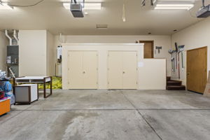  Photo 34