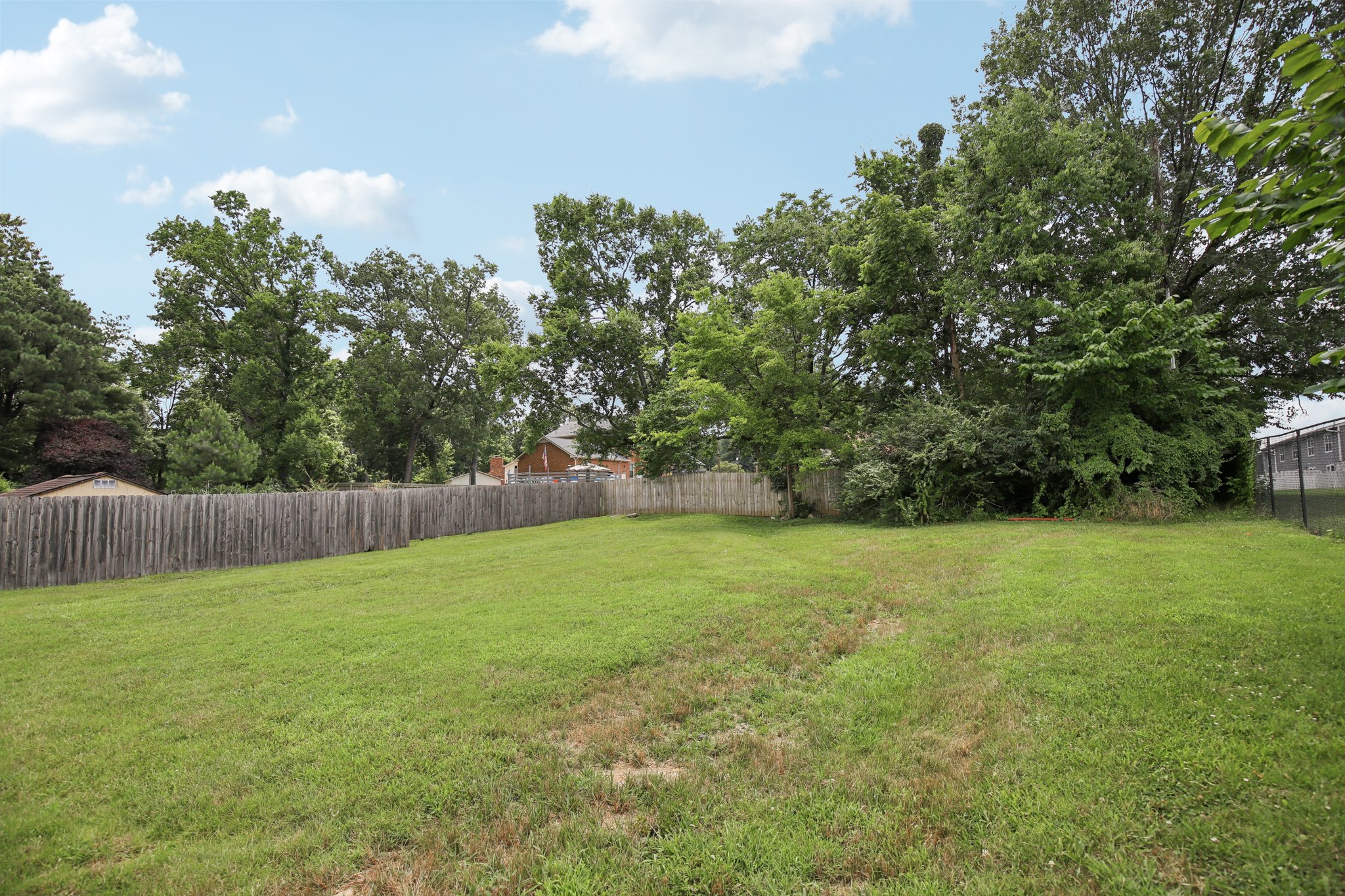 Lake Pkwy-S0107-077.jpg