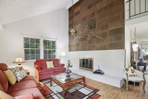 Lake Pkwy-S0107-020.jpg