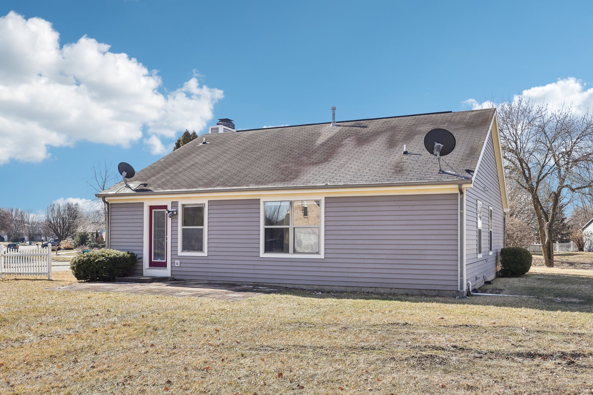 Colchester Dr-030.jpg