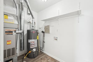 Colchester Dr-027.jpg