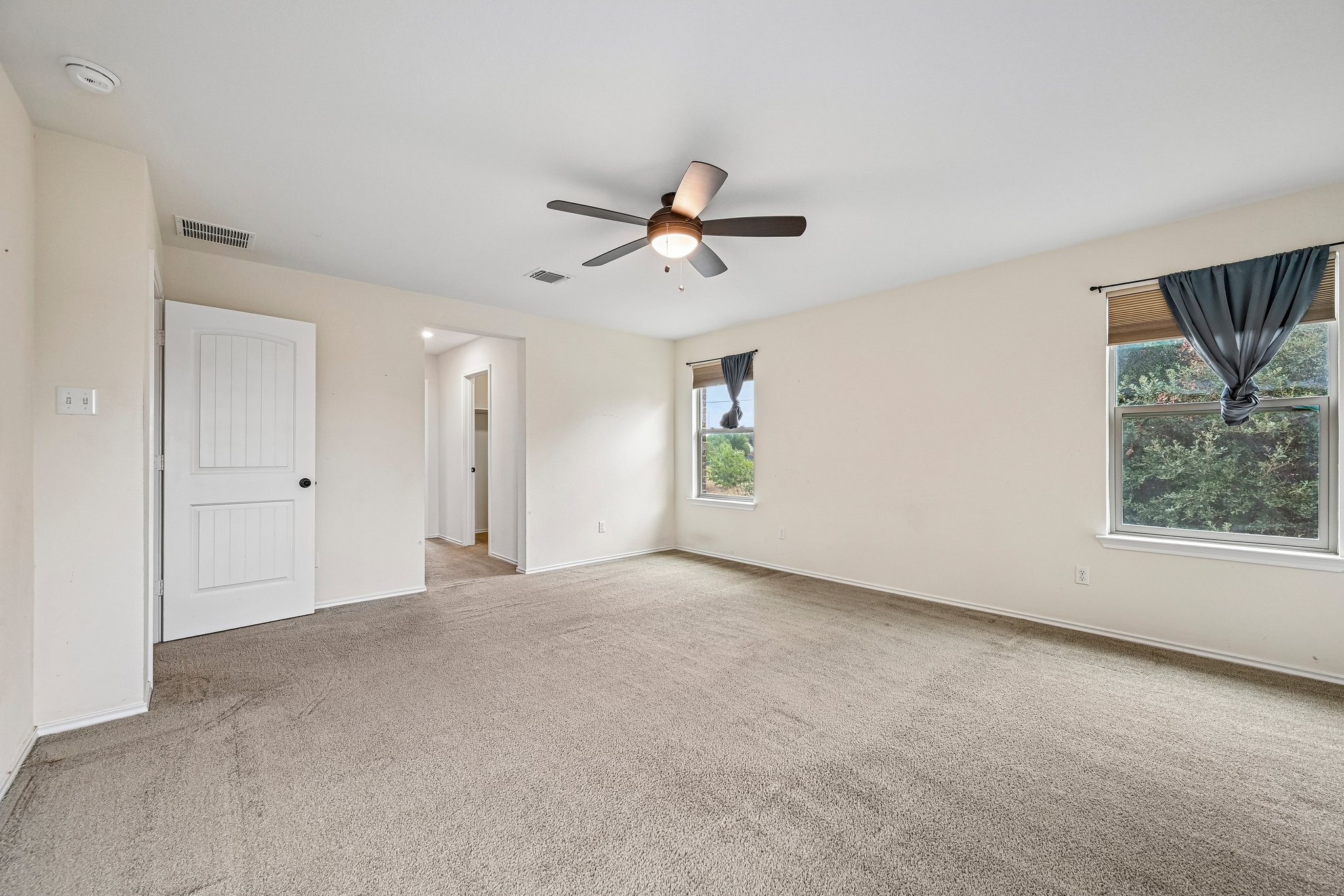 Kings Canyon Dr-S0509-029.jpg