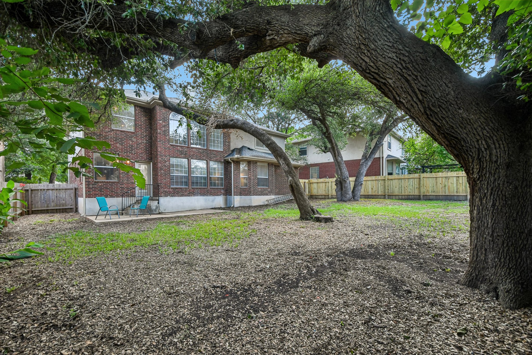 Lord Byron Cir-S1906-056.jpg