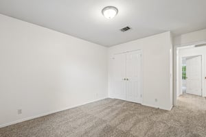 Lord Byron Cir-S1906-054.jpg