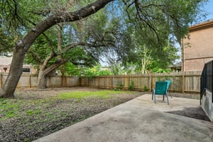 Lord Byron Cir-S1906-059.jpg