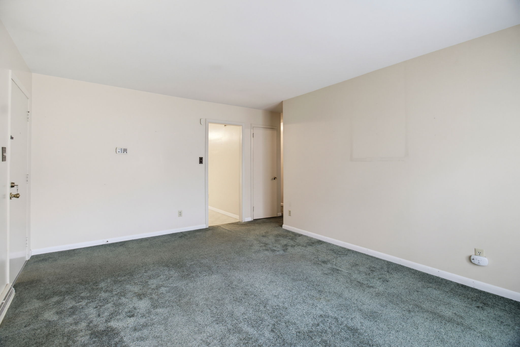 4002 Rehobeth Church Rd-9