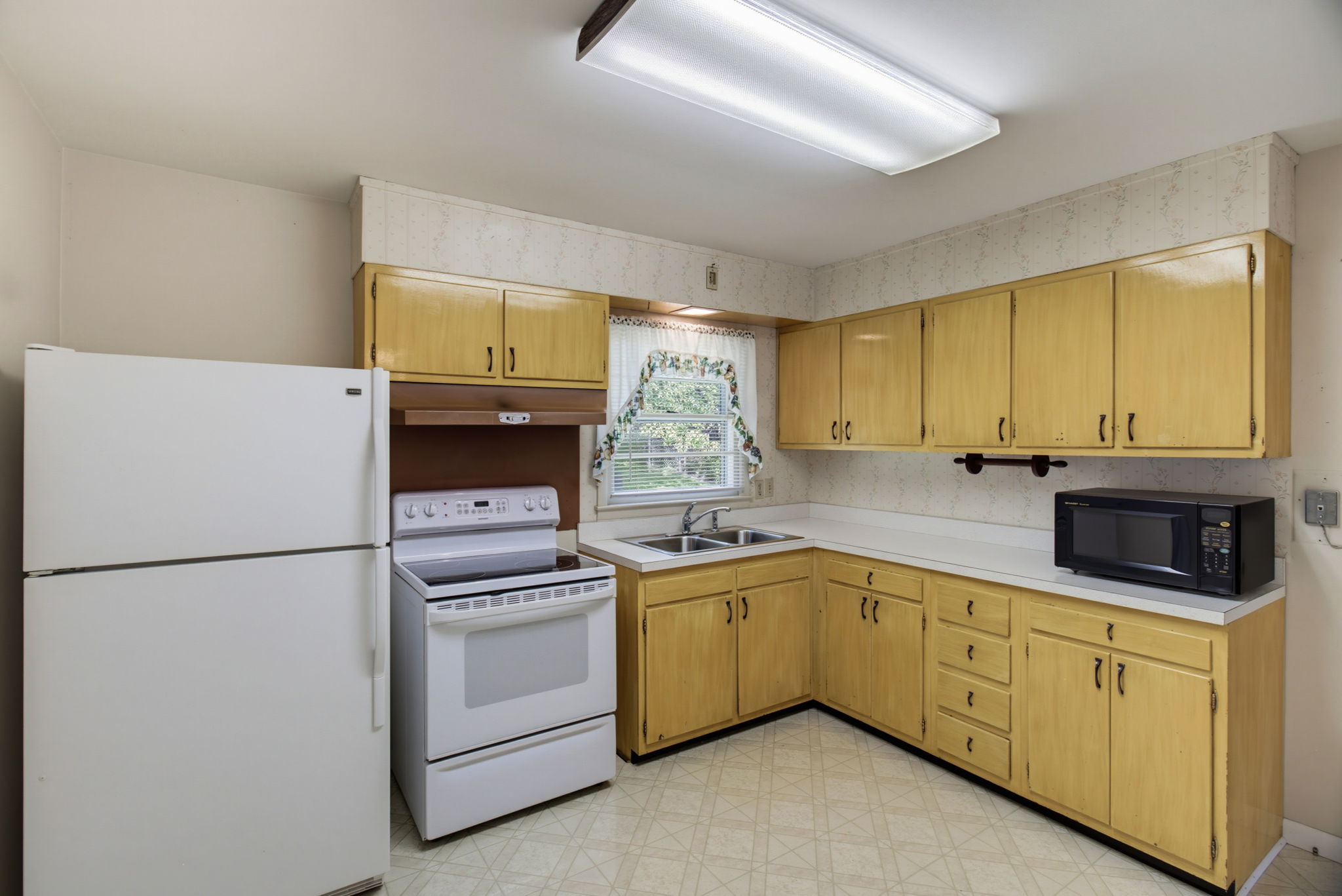 4002 Rehobeth Church Rd-14