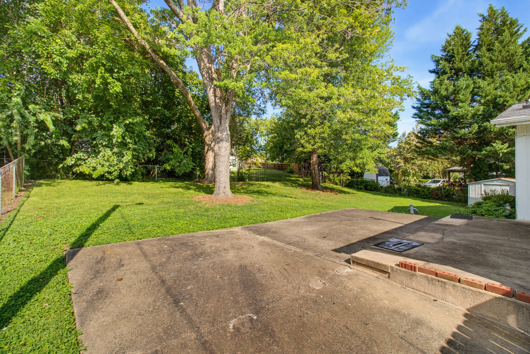 4002 Rehobeth Church Rd-25