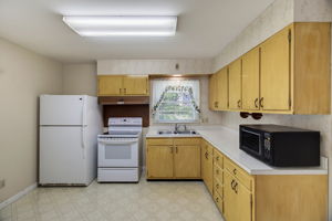 4002 Rehobeth Church Rd-13