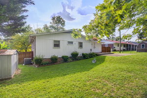 4002 Rehobeth Church Rd-28