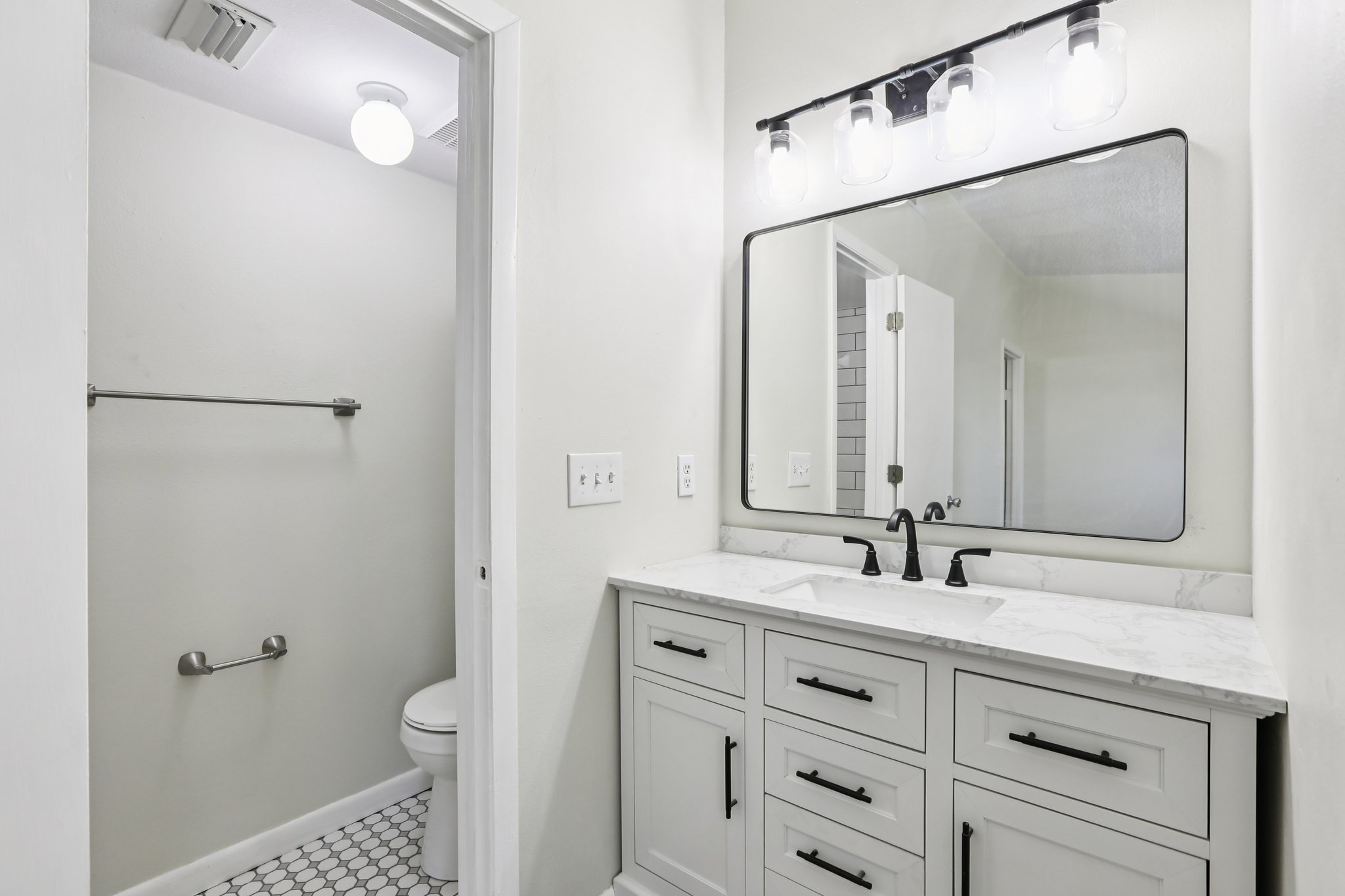 Oak Limb Ct-S1510-030.jpg