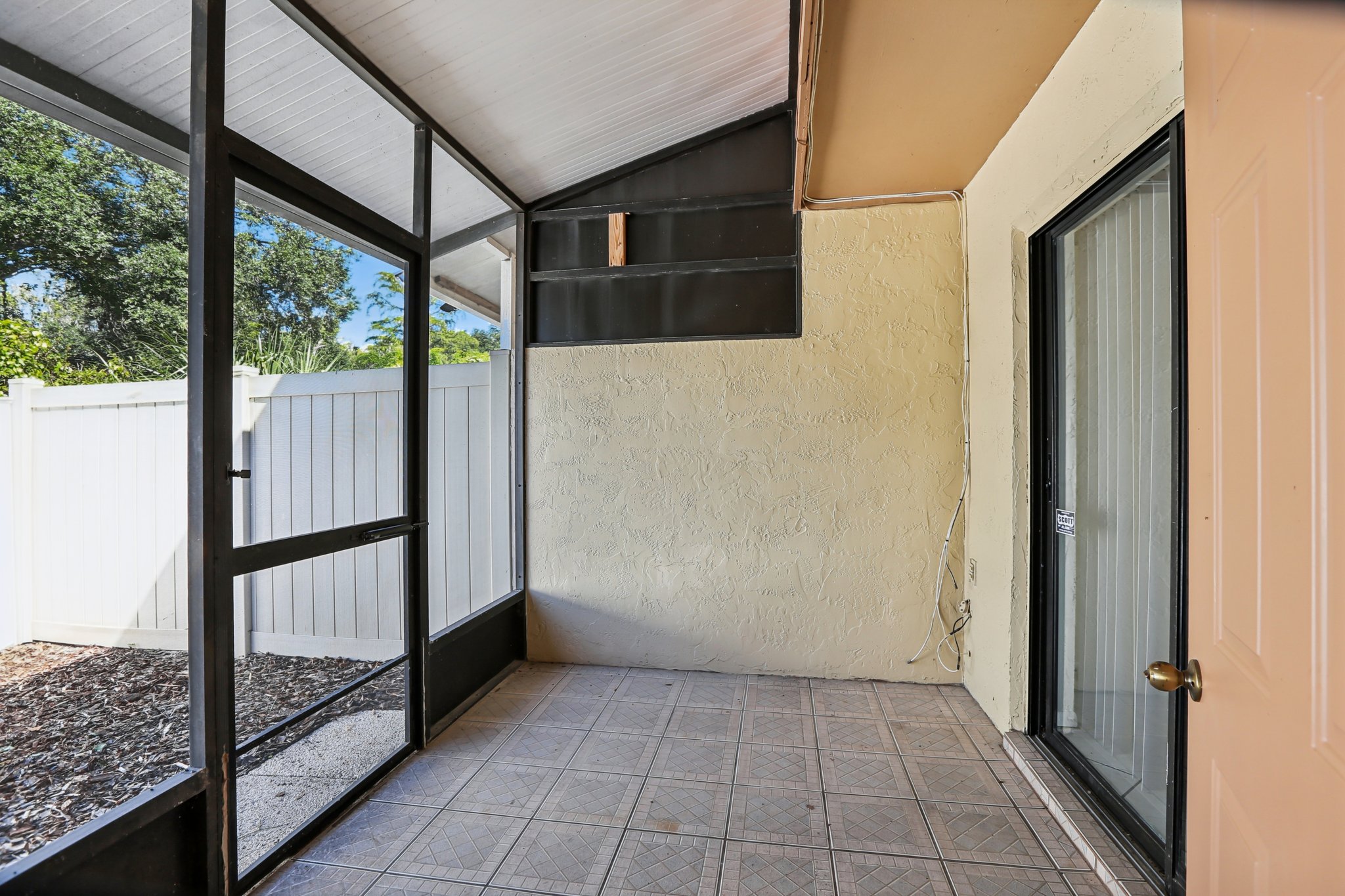 Oak Limb Ct-S1510-033.jpg