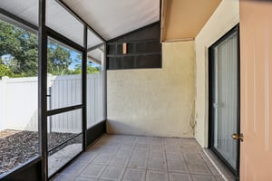 Oak Limb Ct-S1510-033.jpg