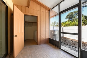 Oak Limb Ct-S1510-034.jpg