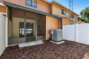 Oak Limb Ct-S1510-037.jpg