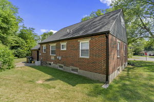  Photo 37