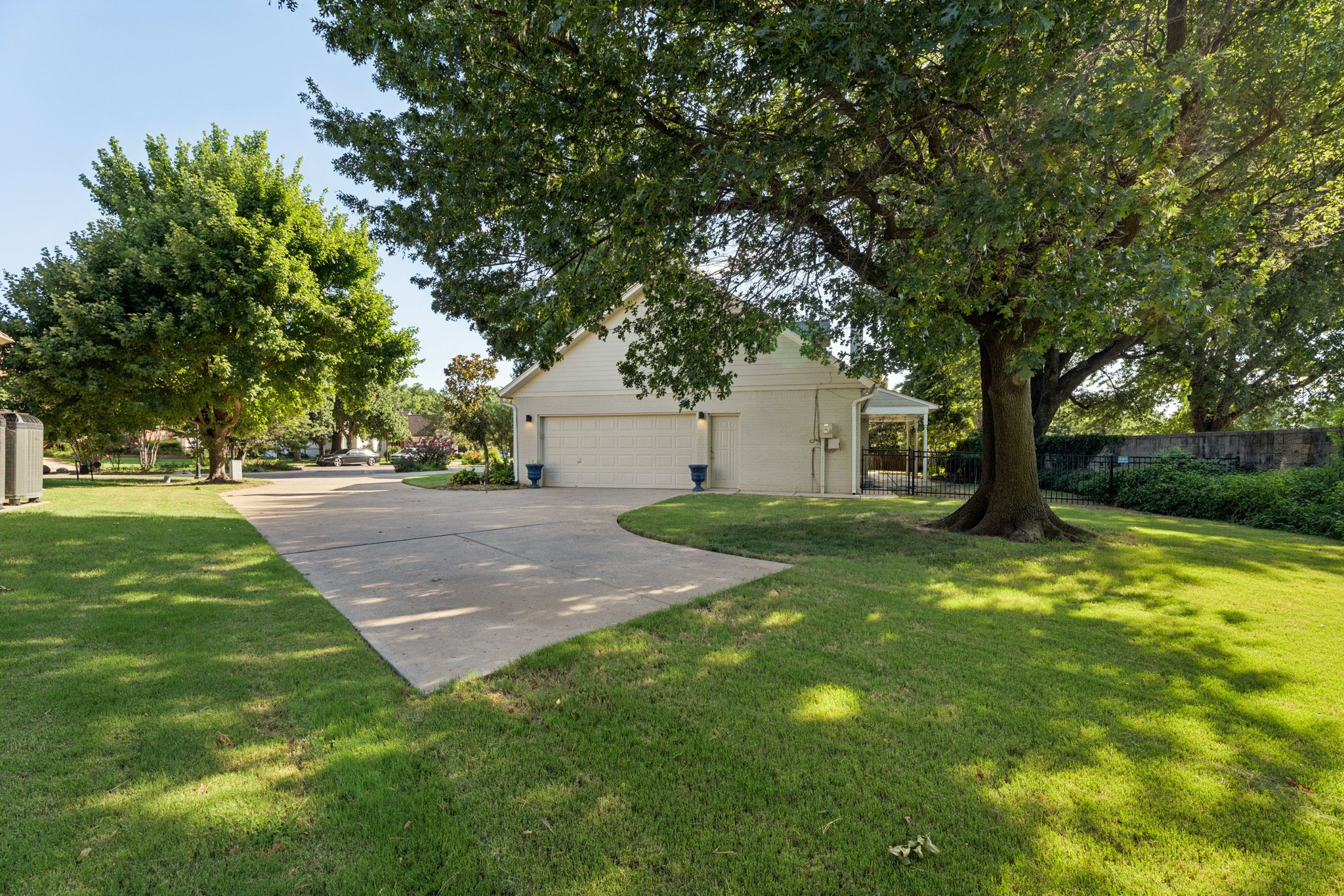 4004 Stonebridge Cir_038.jpg