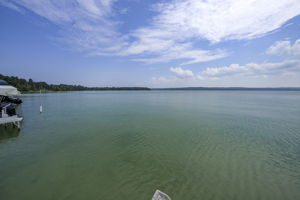  Photo 49