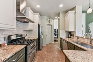 Travis Country Cir-1406-014.jpg